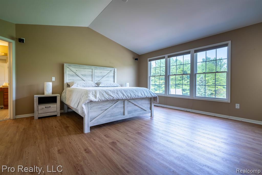 607 Bliss Drive Rochester Hills, MI 48307 - Photo 24 of 40