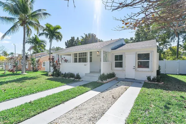 $749,000 | 560 Northeast 110th Terrace, Miami, FL 33161