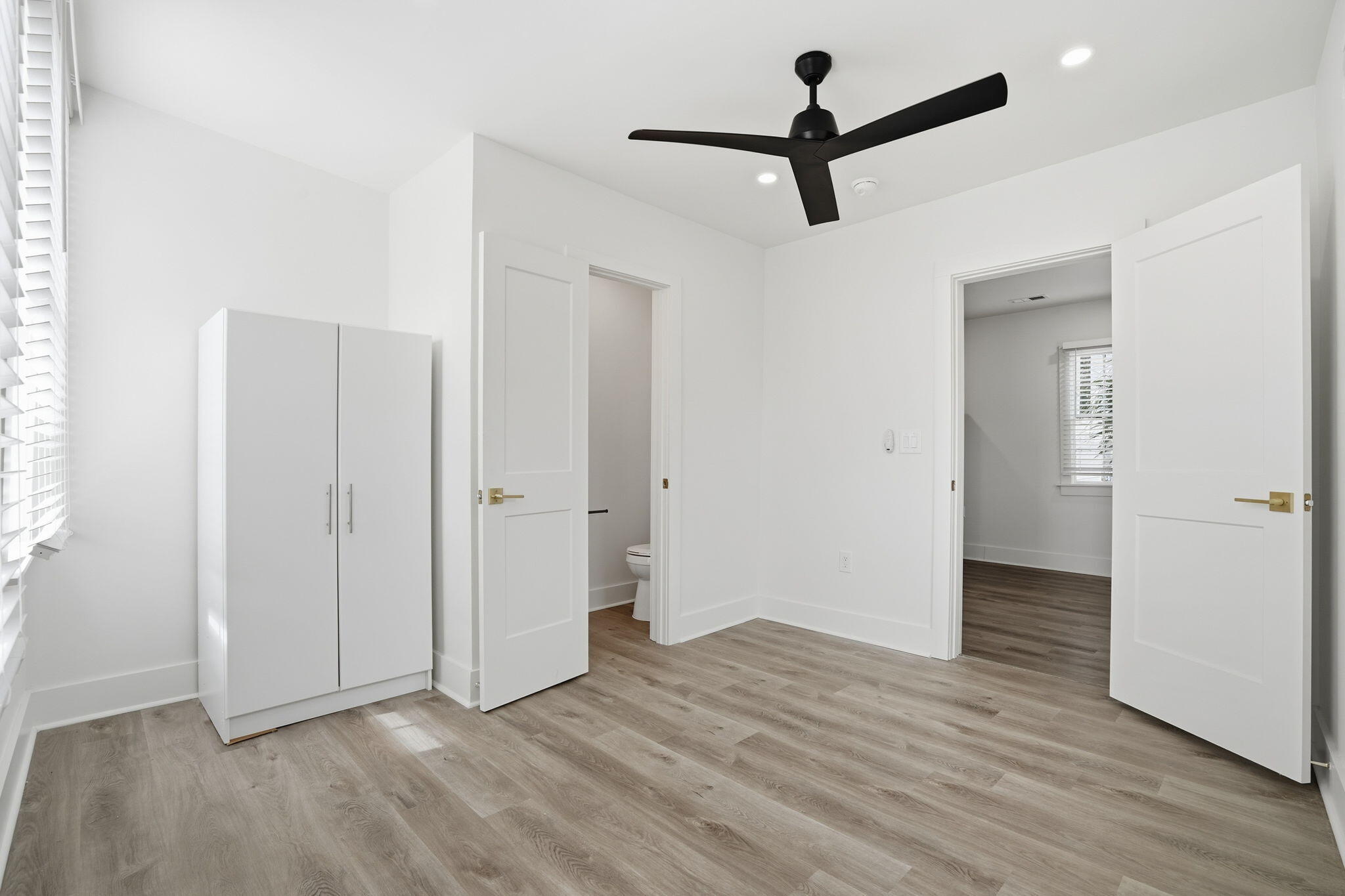 68 Lee Street, Unit A & B Charleston, SC 29403 - Photo 12 of 34 16-web-or-mls-027_DSC01480