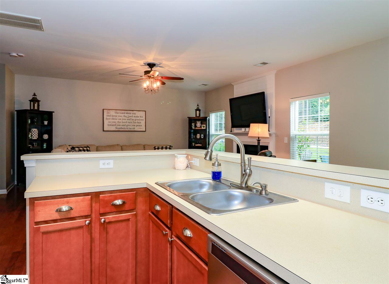 31 Stream Crossing Way Greer, SC 29650 - Photo 11 of 36 Gallery Image 11