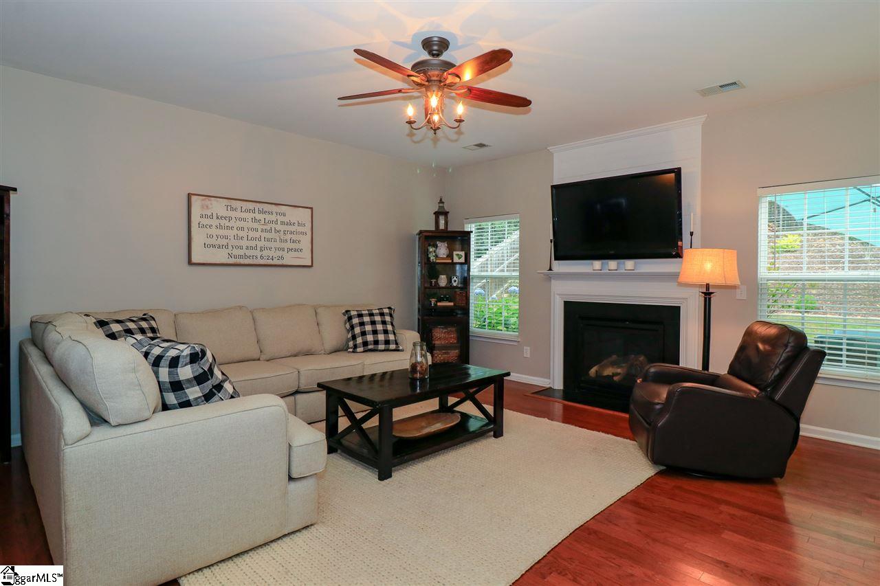 31 Stream Crossing Way Greer, SC 29650 - Photo 6 of 36 Gallery Image 6