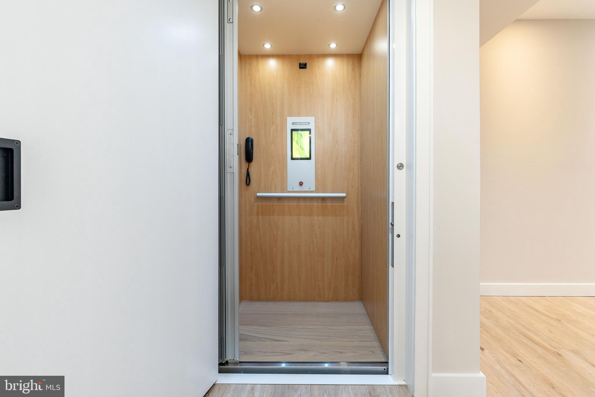 252 Gates Street Philadelphia, PA 19128 - Photo 12 of 85