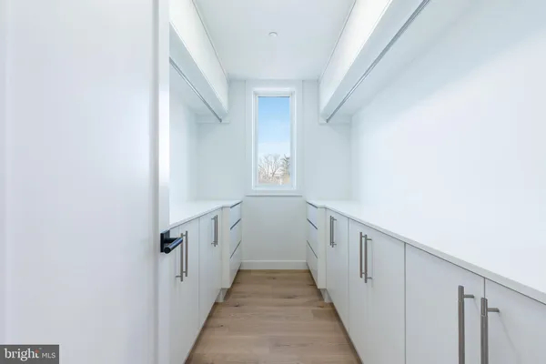 a view of entryway