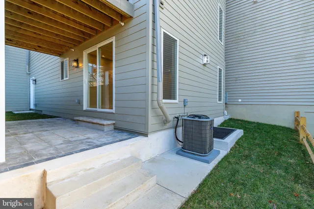 $1,285,000 | 252 Gates Street, Philadelphia, PA 19128