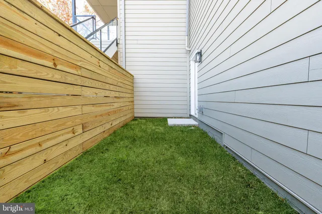 $1,285,000 | 252 Gates Street, Philadelphia, PA 19128