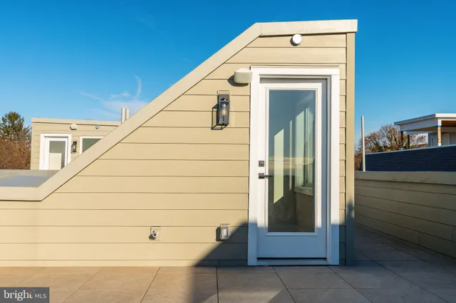 $1,285,000 | 252 Gates Street, Philadelphia, PA 19128