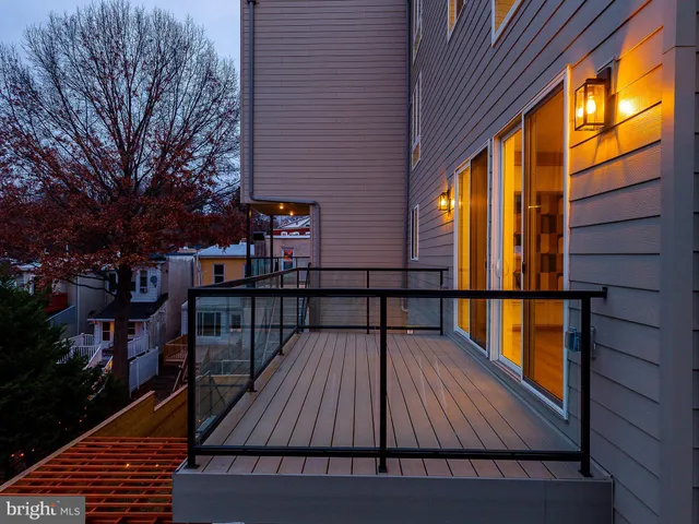 $1,285,000 | 252 Gates Street, Philadelphia, PA 19128