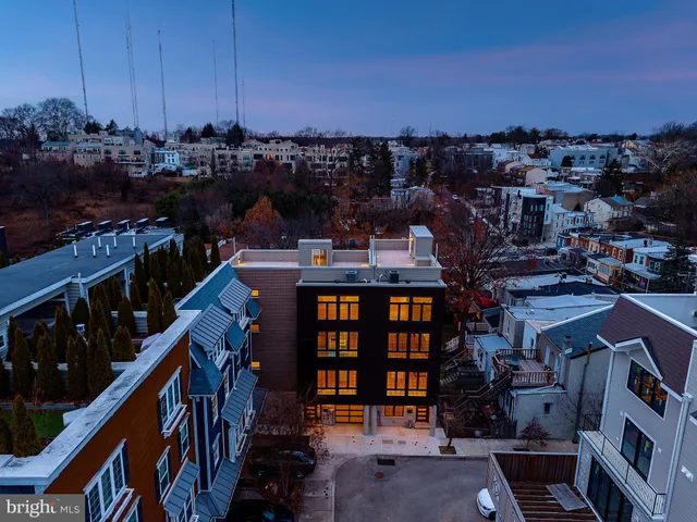 $1,285,000 | 252 Gates Street, Philadelphia, PA 19128