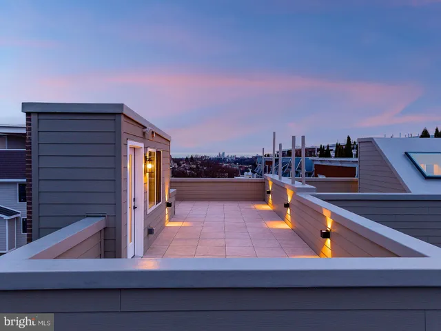 $1,285,000 | 252 Gates Street, Philadelphia, PA 19128