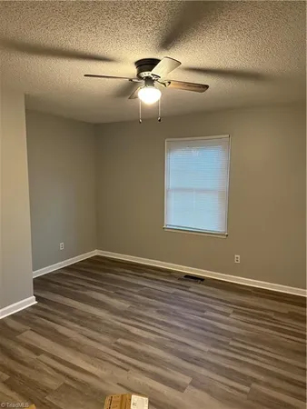 $1,700 | 8 Kings Forest Court, Greensboro, NC 27405