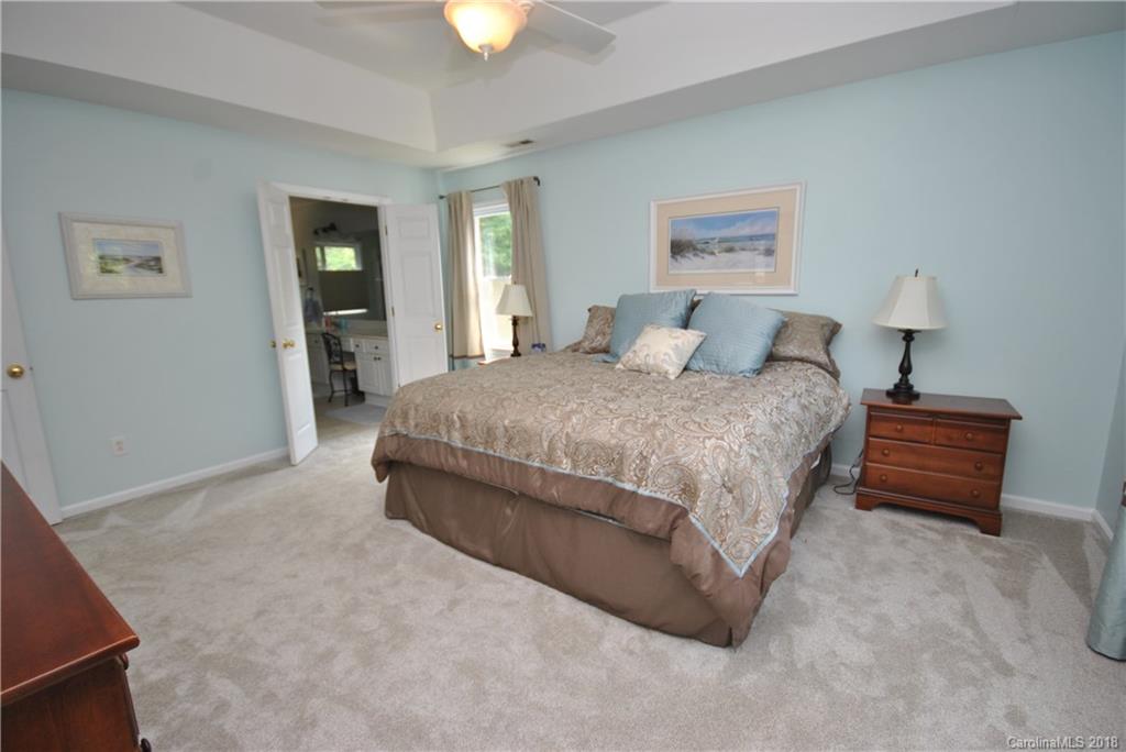 242 Rosedale Lane Matthews, NC 28105 - Photo 16 of 26 Gallery Image 16