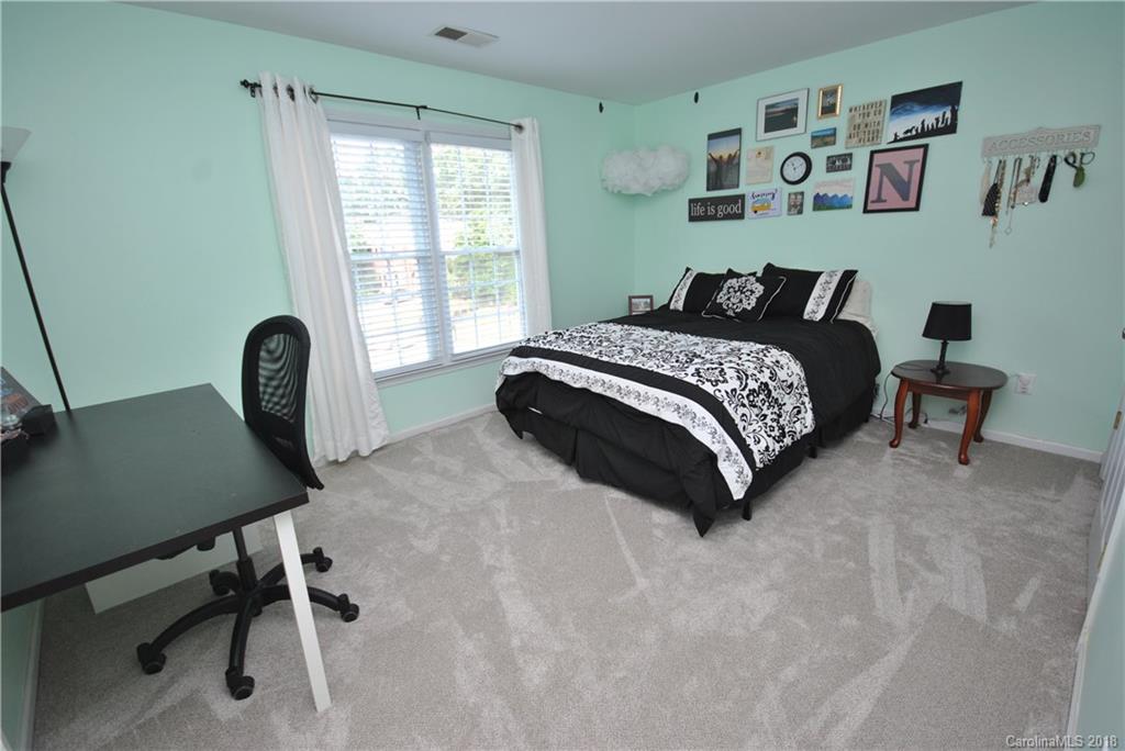 242 Rosedale Lane Matthews, NC 28105 - Photo 20 of 26 Gallery Image 20