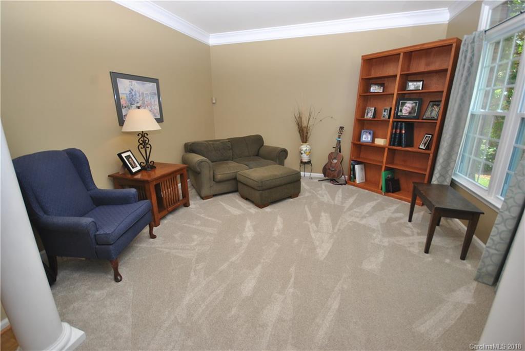 242 Rosedale Lane Matthews, NC 28105 - Photo 6 of 26 Gallery Image 6