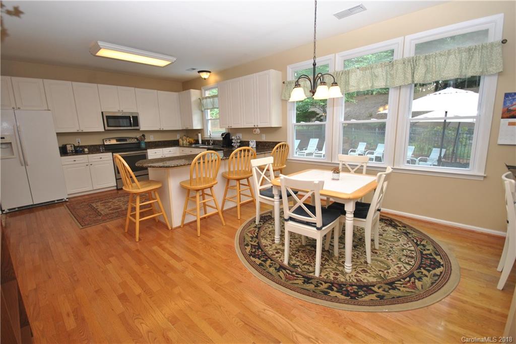242 Rosedale Lane Matthews, NC 28105 - Photo 7 of 26 Gallery Image 7