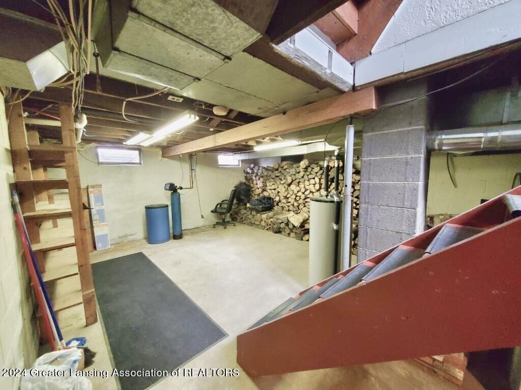 6794 East Colony Road Elsie, MI 48831 - Photo 40 of 47 Basement