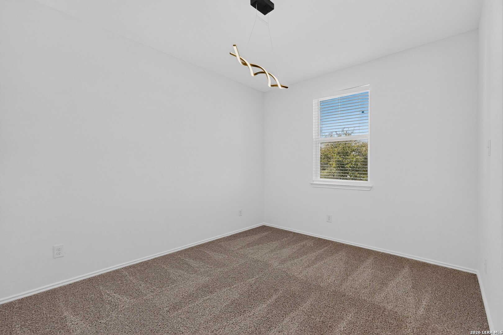 5306 Lisa Point St. Hedwig, TX 78152 - Photo 5 of 42