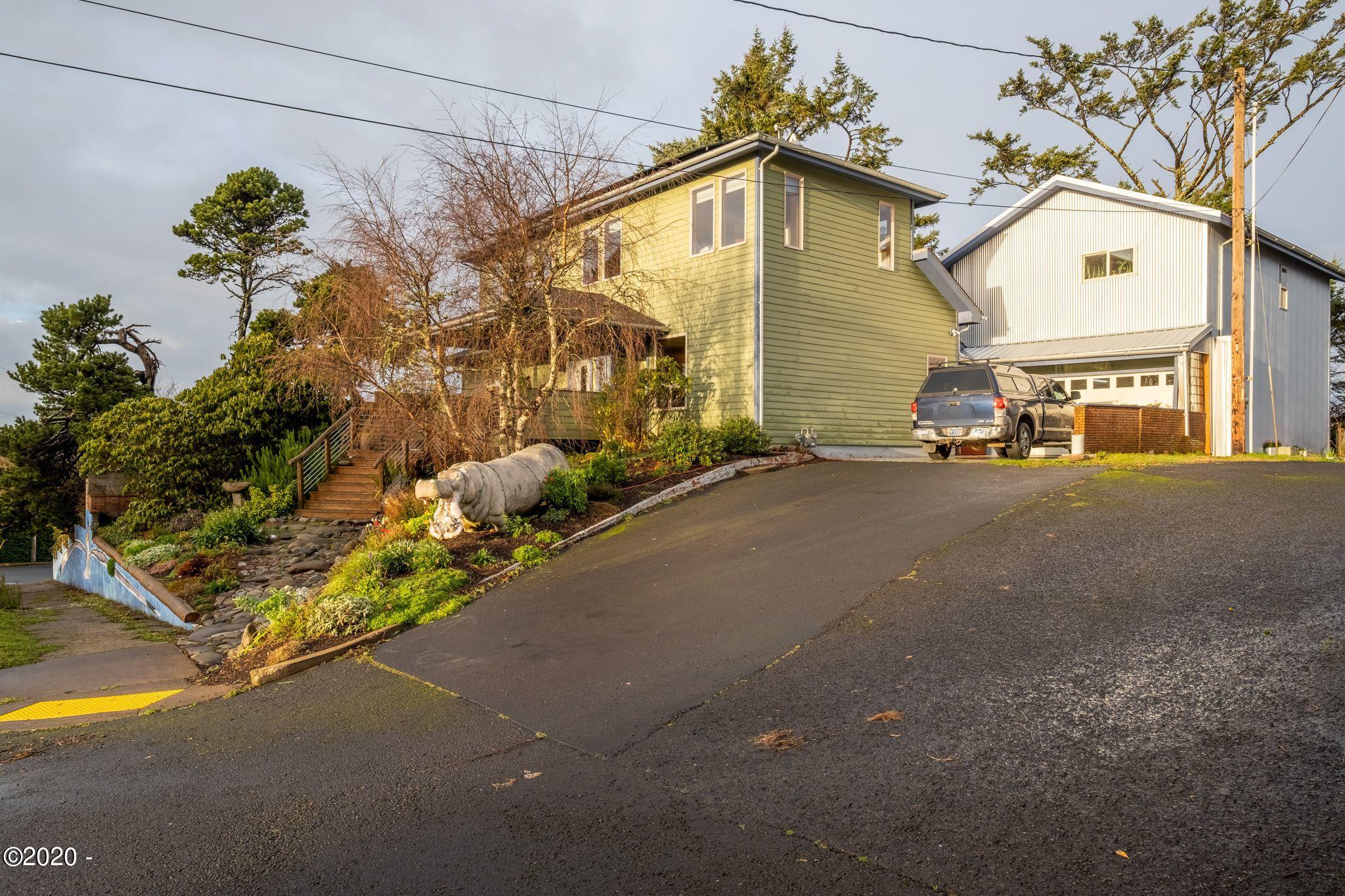 517 Southwest Hurbert Street Newport, OR 97365 - Photo 53 of 56 517SWHurbert (47)