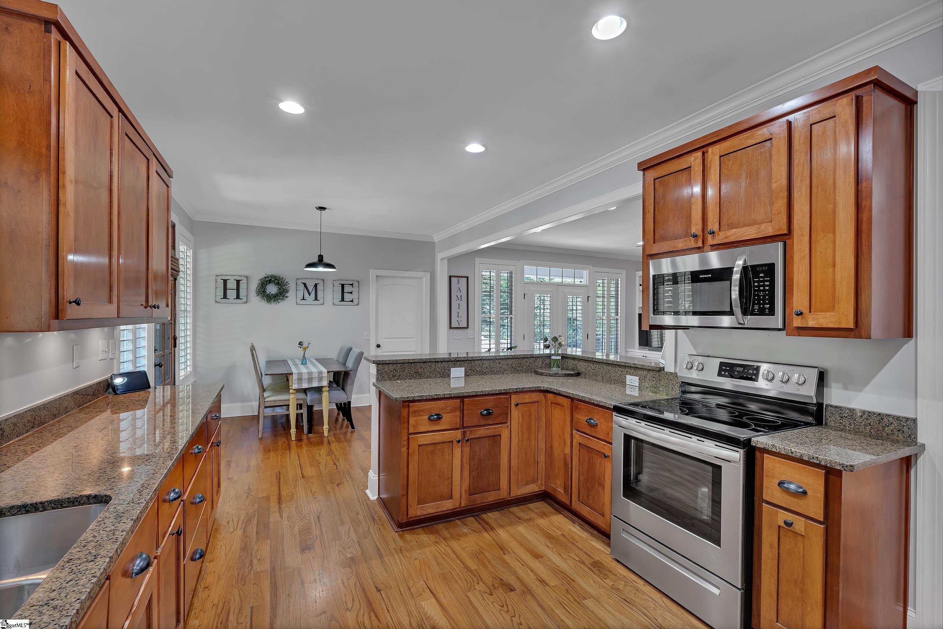 117 Ridgestone Drive Central, SC 29630 - Photo 8 of 39 Gallery Image 8