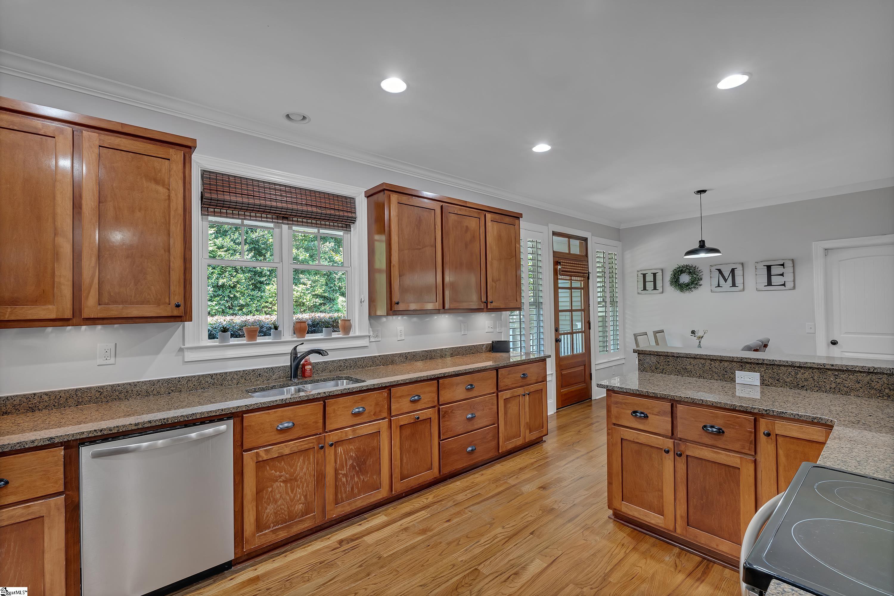 117 Ridgestone Drive Central, SC 29630 - Photo 10 of 39 Gallery Image 10