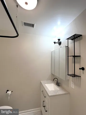 $3,000 | 4800 Madison Street, Riverdale, MD 20737