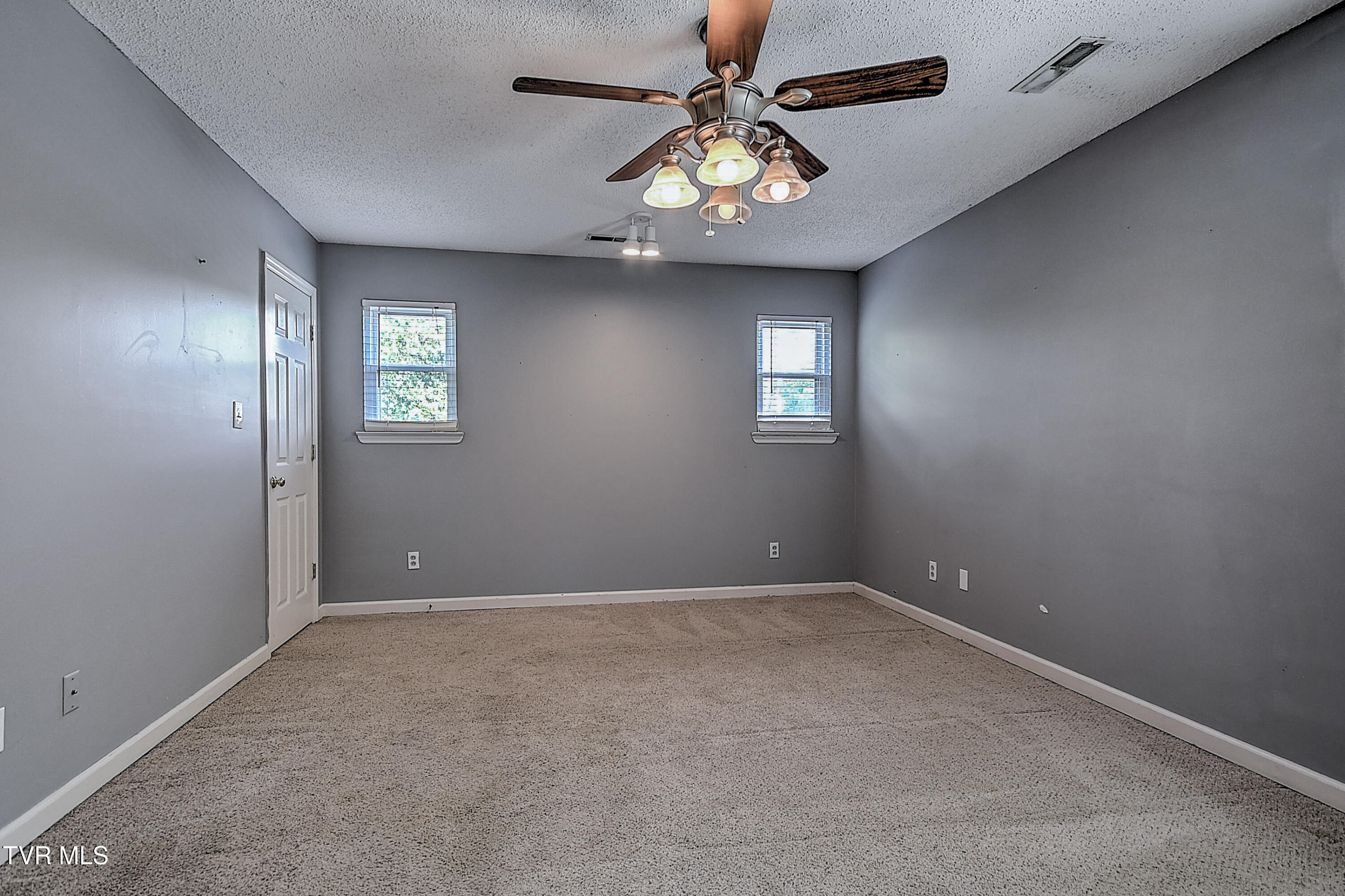 107 Springview Drive Gray, TN 37615 - Photo 21 of 44 A62DC4B8-BA22-4A0F-9A4C-8E9215FDCE29