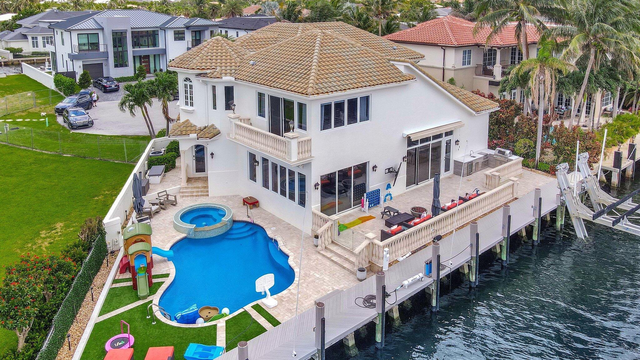 857 Havana Drive Boca Raton, FL 33487 - Photo 30 of 30 an aerial view of a house with swimming pool