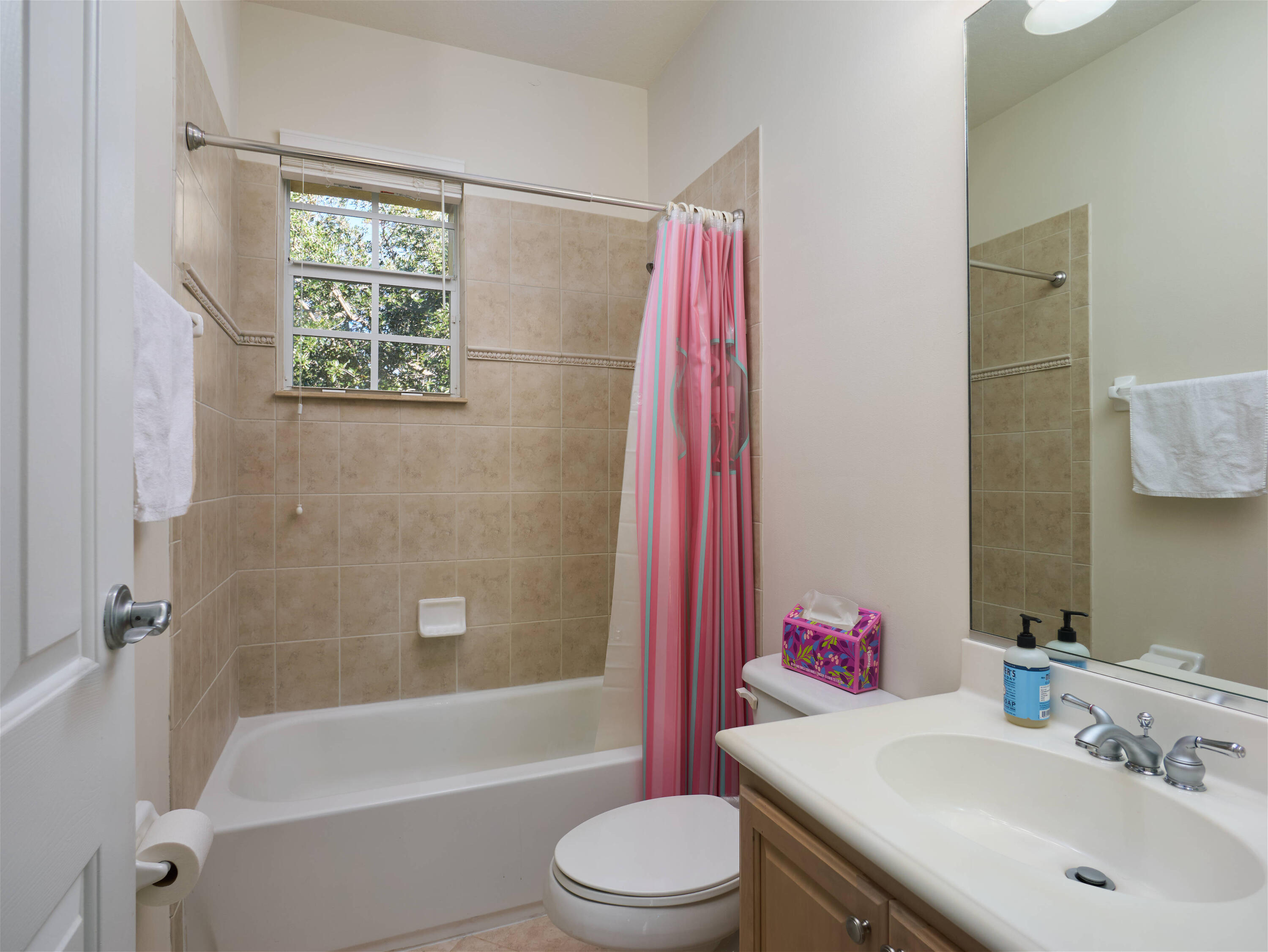 118 Foxford Court Jupiter, FL 33458 - Photo 19 of 35 P1116021