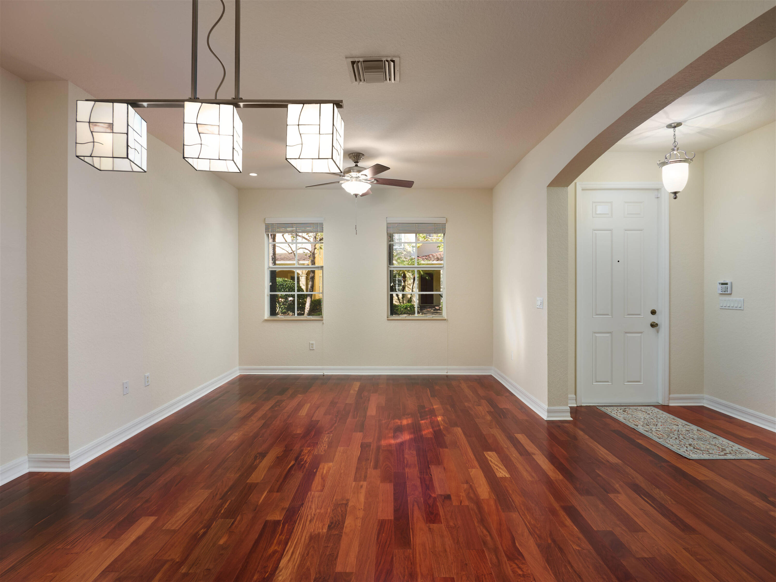 118 Foxford Court Jupiter, FL 33458 - Photo 2 of 35 P1115761