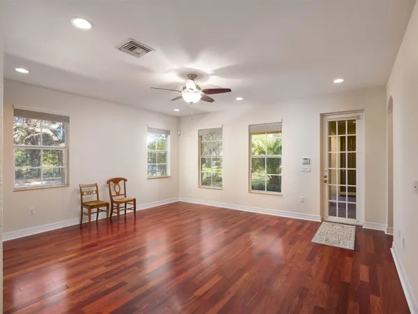 $1,050,000 | 118 Foxford Court, Jupiter, FL 33458