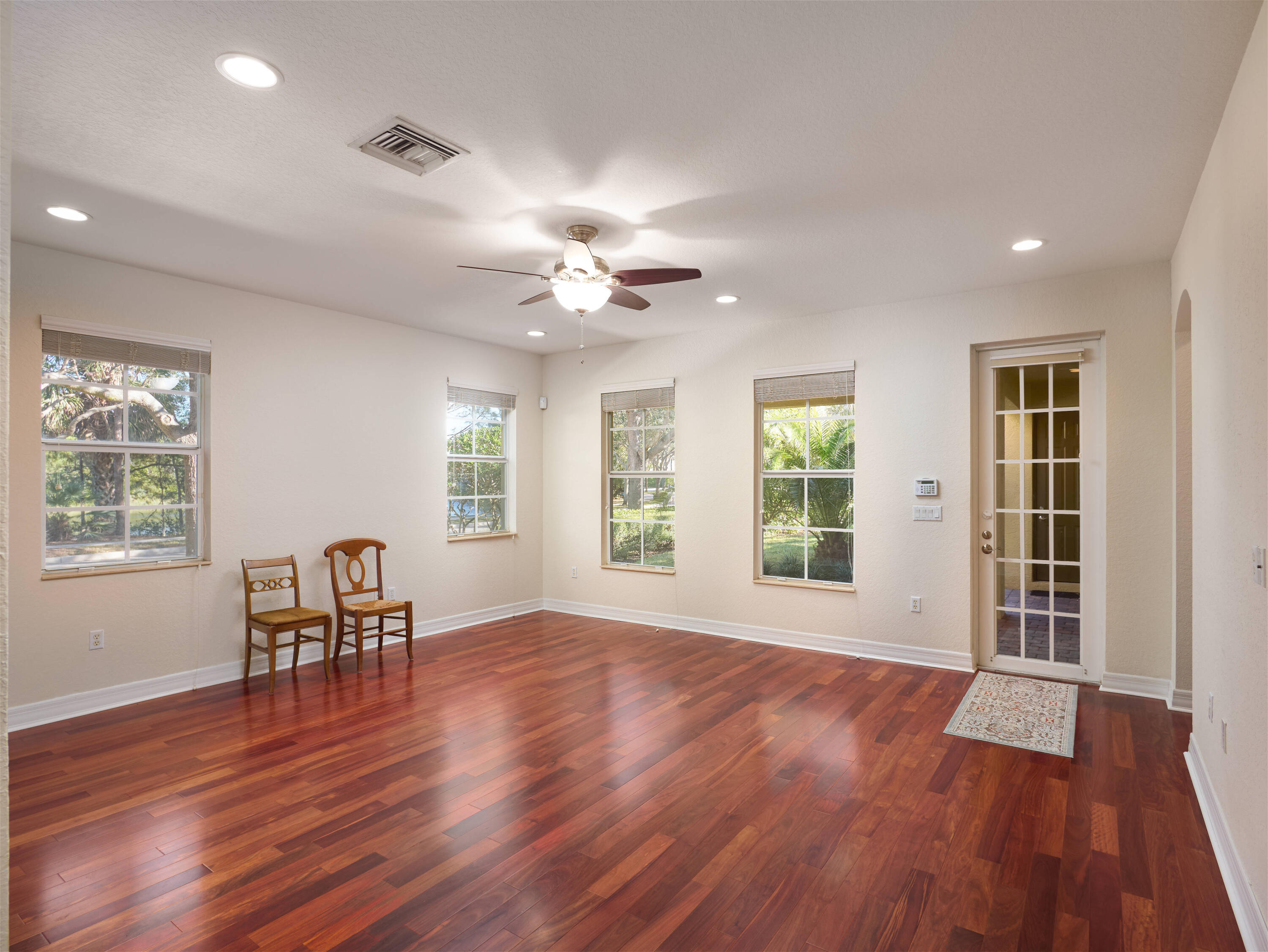 118 Foxford Court Jupiter, FL 33458 - Photo 7 of 35 P1115882