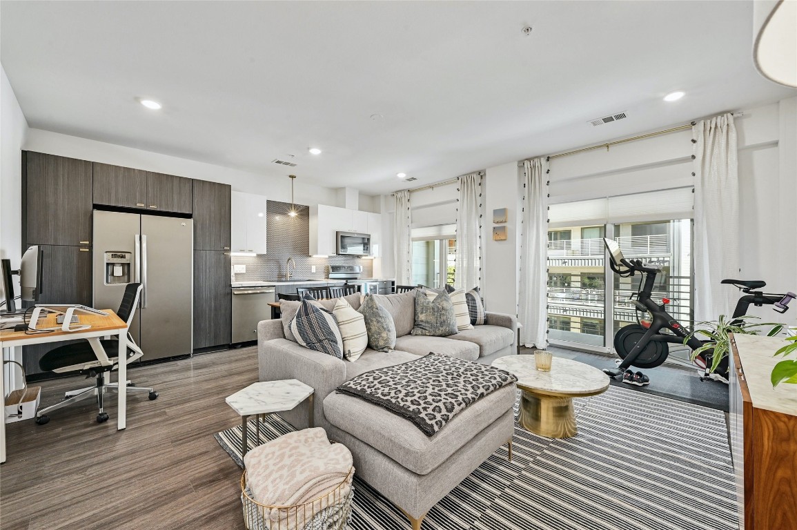 4361 South Congress Ave Unit 423  