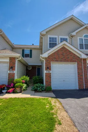 $329,900 | 5564 Elizabeth Place, Rolling Meadows, IL 60008