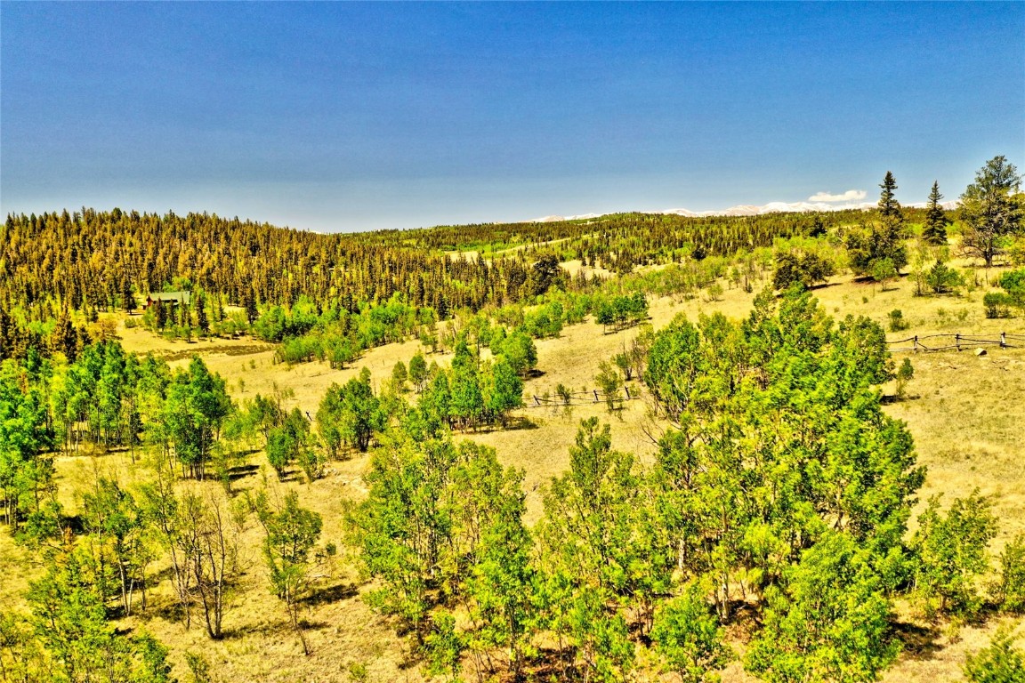 445 Warpath Road Como, CO 80432 - Photo 4 of 20 a view of an ocean