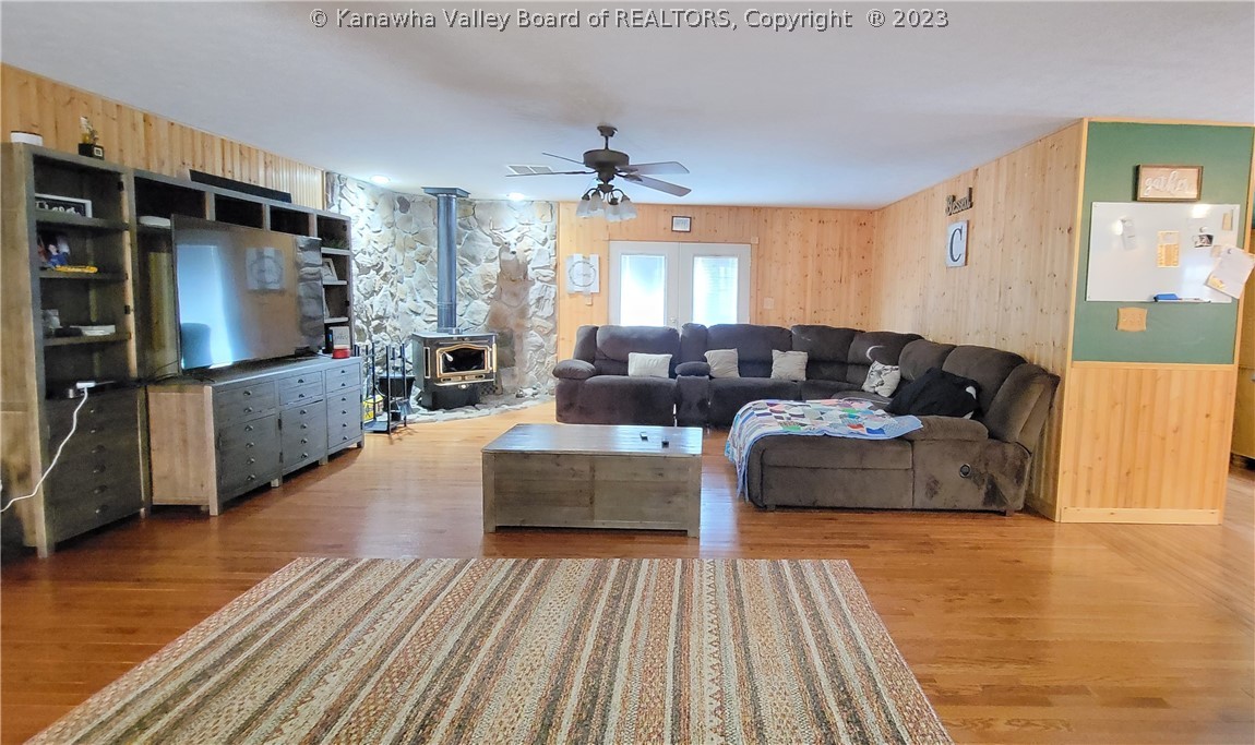 406 Sycamore Road Branchland, WV 25506 - Photo 5 of 18 Gallery Image 5