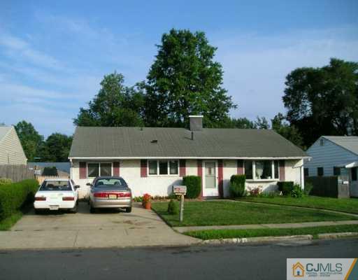 13 Matson Road Edison, NJ 08817 - Photo 1 of 8