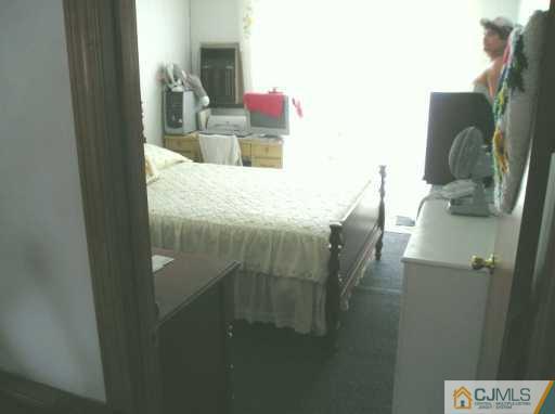 13 Matson Road Edison, NJ 08817 - Photo 6 of 8