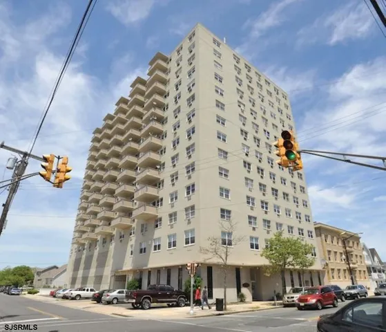 $1,450 | 3817 Ventnor Avenue, Unit PH1510, Atlantic City, NJ 08401