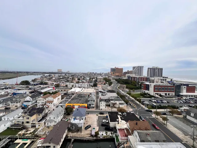 $1,450 | 3817 Ventnor Avenue, Unit PH1510, Atlantic City, NJ 08401