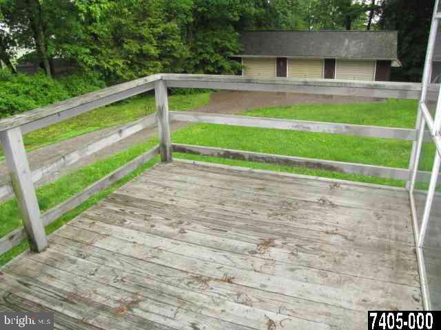 158 Pickett Road Dover, PA 17315 - Photo 16 of 25 Gallery Image 16
