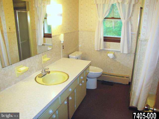 158 Pickett Road Dover, PA 17315 - Photo 8 of 25 Gallery Image 8