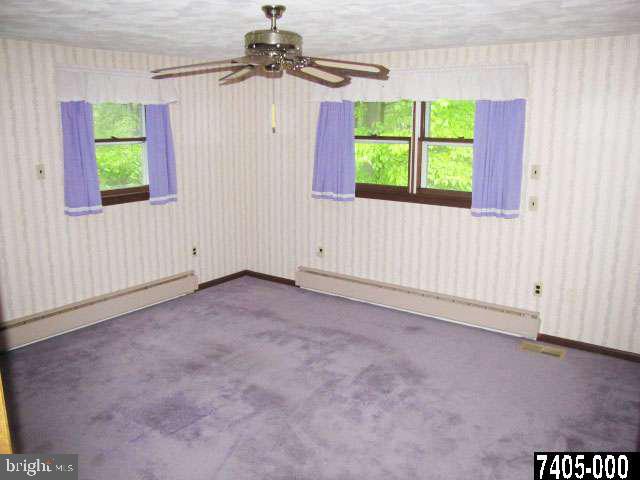 158 Pickett Road Dover, PA 17315 - Photo 9 of 25 Gallery Image 9