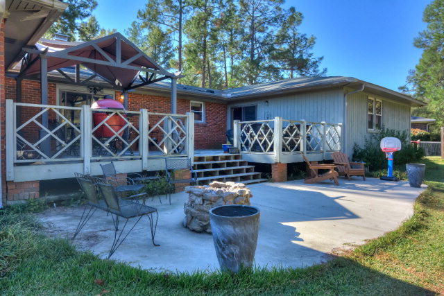3139 Ramsgate Road Augusta, GA 30909 - Photo 42 of 44 Built in Fire Pit