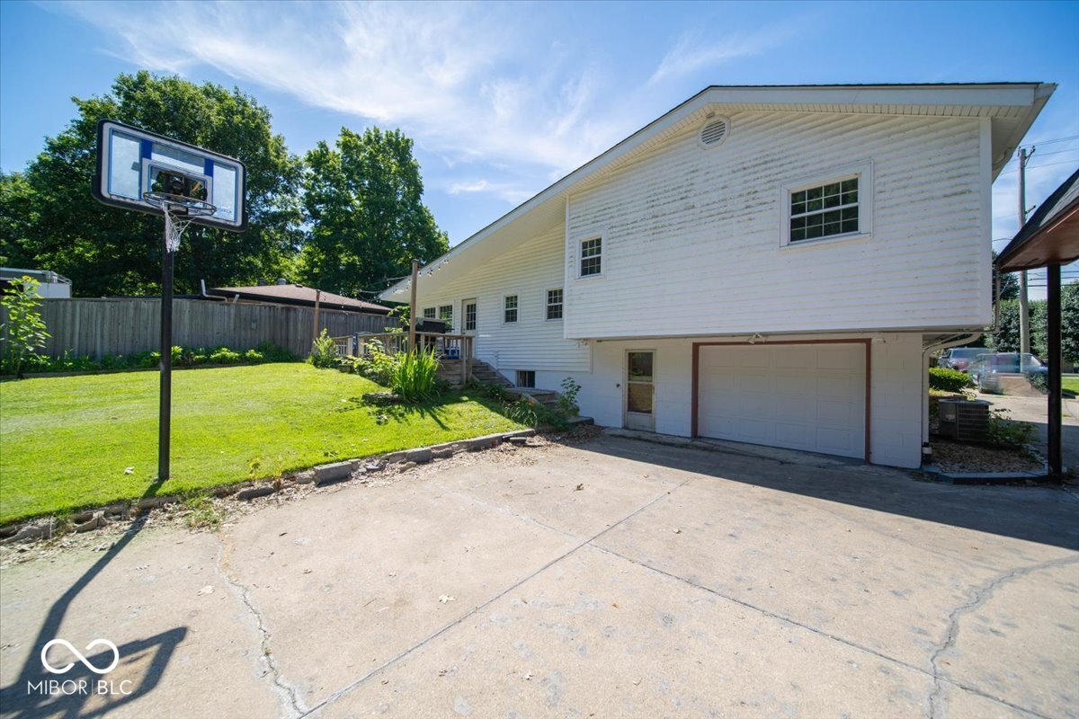 5130 Olive Branch Road Greenwood, IN 46143 - Photo 24 of 29