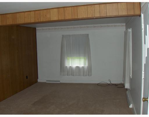 298 Sportsmen Road Hunker, PA 15639 - Photo 8 of 8 Den/Family/Great Room.
