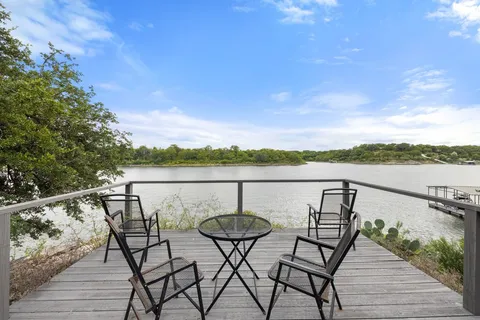 $799,900 | 24423 Pedernales Drive, Spicewood, TX 78669