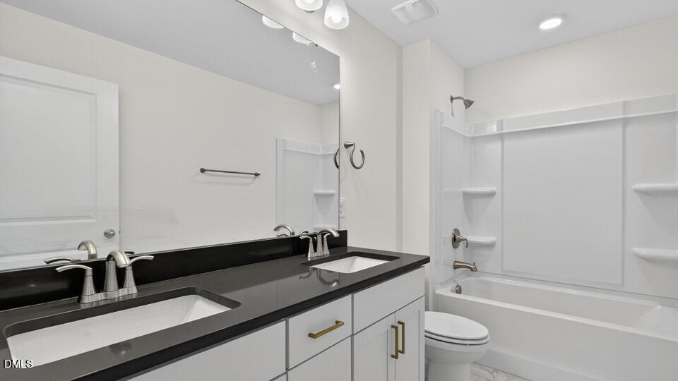 640 Bumblebee Loop Apex, NC 27539 - Photo 27 of 33 Bathroom