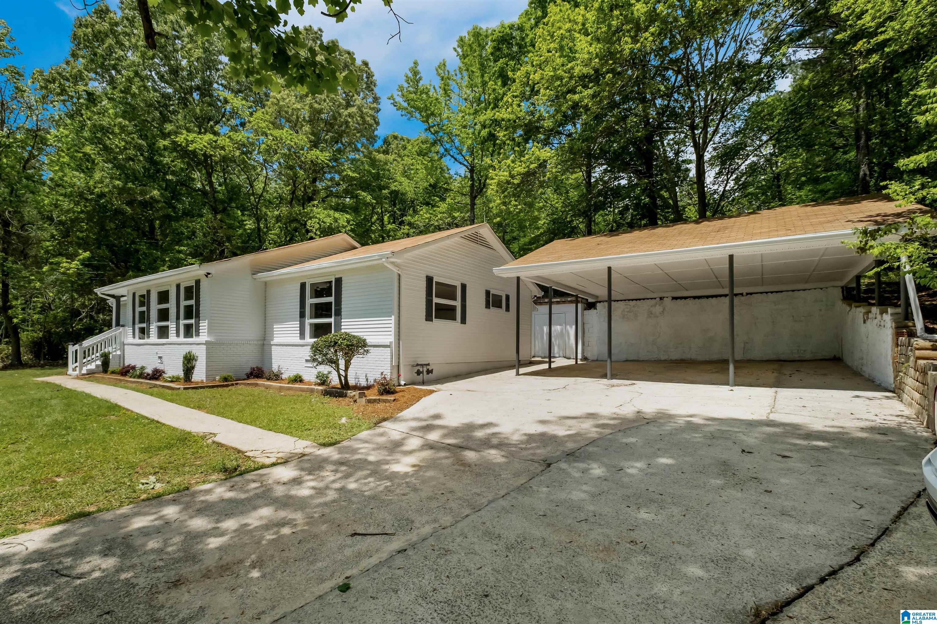 8080 Cavern Road Trussville, AL 35173 - Photo 3 of 39