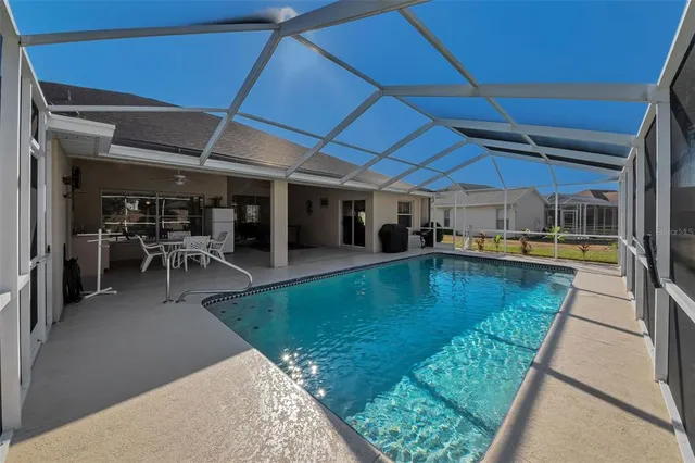 a view of a garden with trees