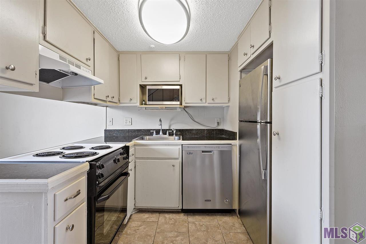 3005 Highland Road, Unit 22 Baton Rouge, LA 70802 - Photo 5 of 9