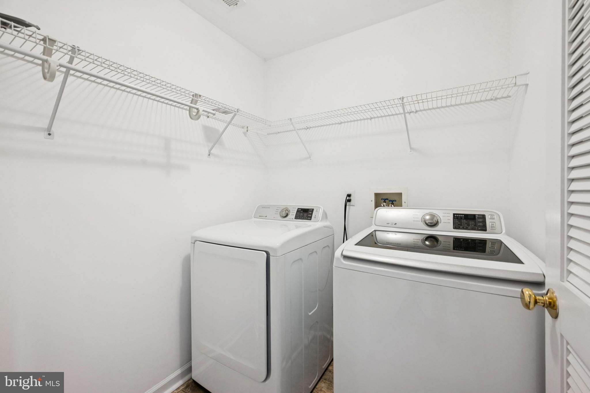 16 Hogan Way Moorestown, NJ 08057 - Photo 23 of 25 a utility room with dryer and washer